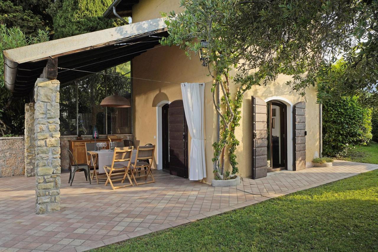 Villa Bouganville Toscolano Maderno Eksteriør billede