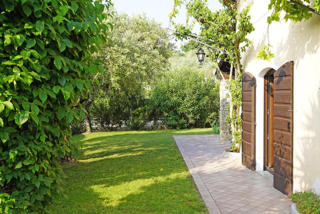 Villa Bouganville Toscolano Maderno Eksteriør billede
